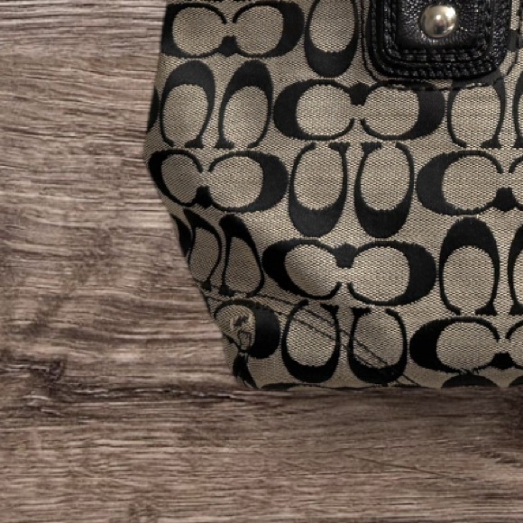 COACH BAG SATCHEL BROWN AND BLACK - WELL LOVED - Picture 7 of 8